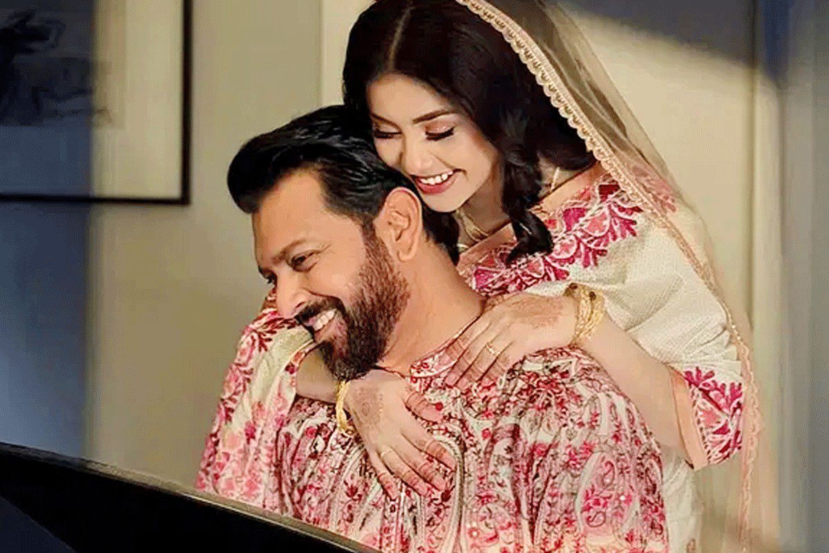 তাহসান–রোজা বিচ্ছেদ প্রসঙ্গ: নীরবতা, গুঞ্জন ও তাহসানের স্বীকারোক্তি